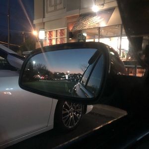 Meet your Posher, Abigail